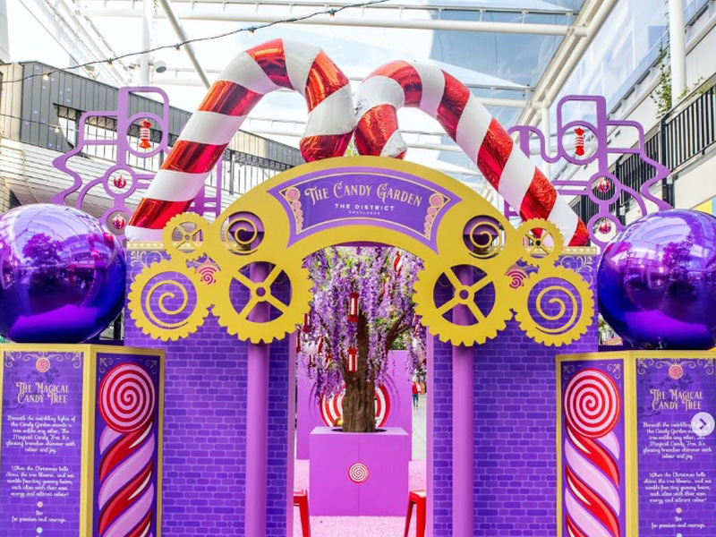 2025 Christmas decoration Docklands